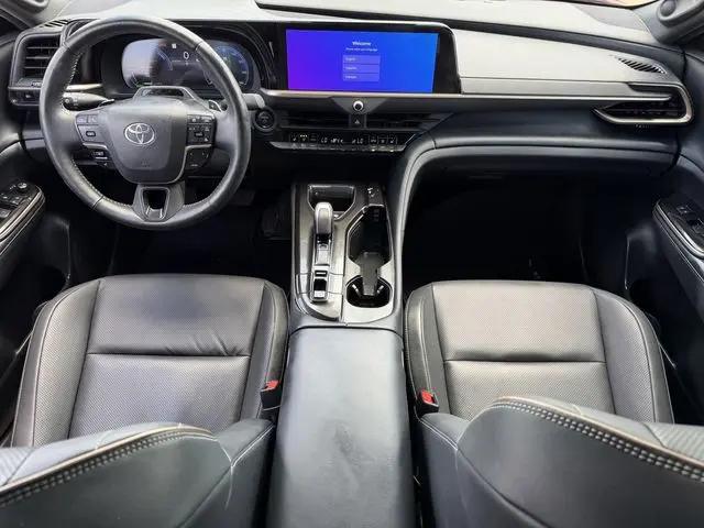 2024 Toyota Crown Platinum