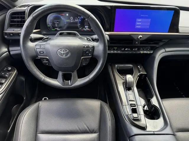 2024 Toyota Crown Platinum