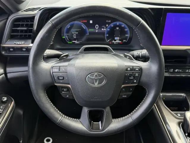 2024 Toyota Crown Platinum