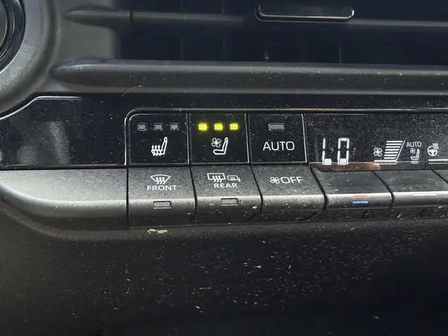 2024 Toyota Crown Platinum
