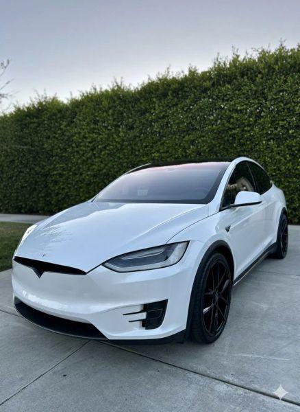 2016 Tesla Model X P100D