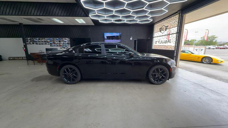 2019 Dodge Charger SXT RWD