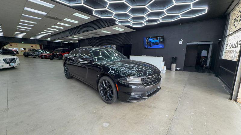 2019 Dodge Charger SXT RWD