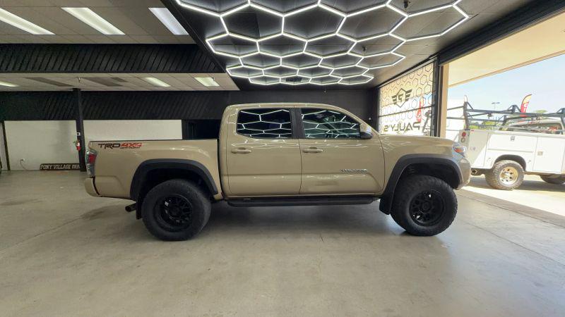 2020 Toyota Tacoma TRD Off-Road