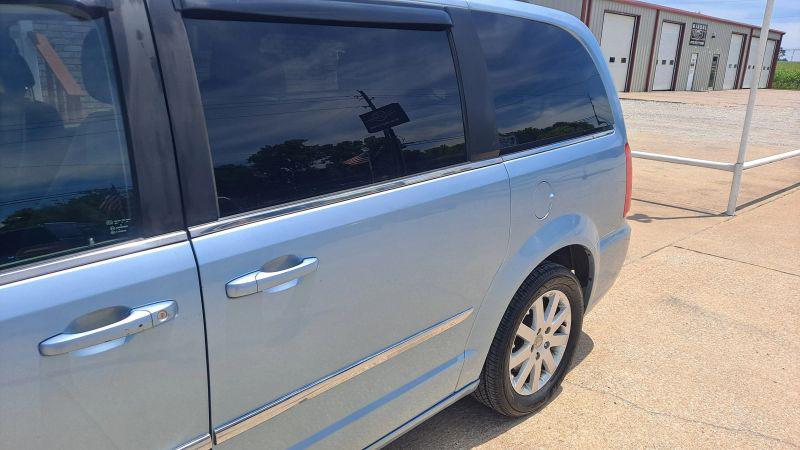 2013 Chrysler Town & Country Touring