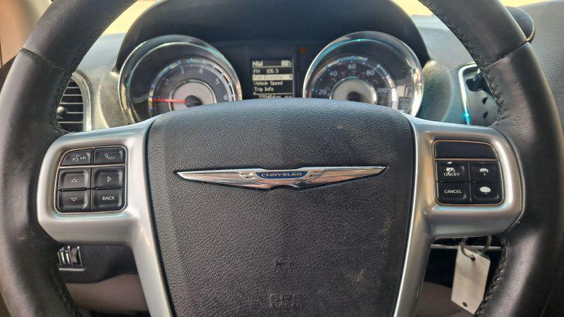 2013 Chrysler Town & Country Touring