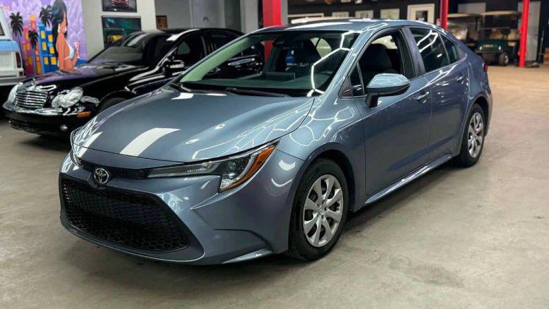 2021 Toyota Corolla LE for sale in Shelby Township, MI