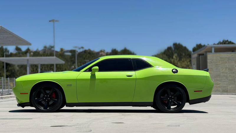 2015 Dodge Challenger R/T Shaker