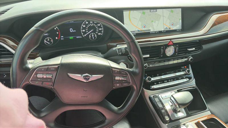 2018 Genesis G90 5.0 Ultimate