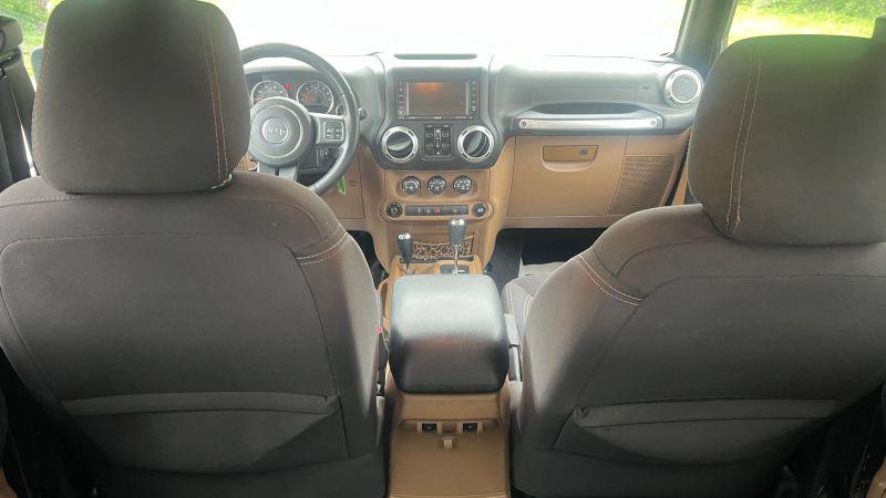 2015 Jeep Wrangler Unlimited Sahara