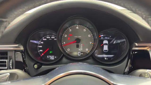2020 Porsche Macan S
