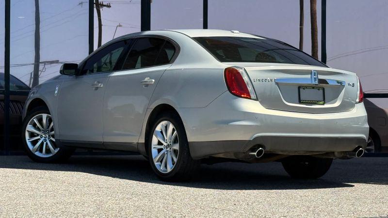 2009 Lincoln MKS Base