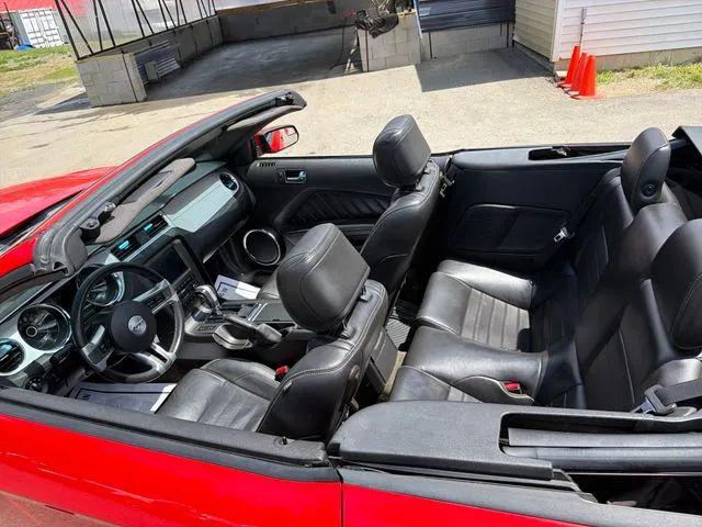 2014 Ford Mustang V6 Premium