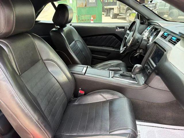 2014 Ford Mustang V6 Premium