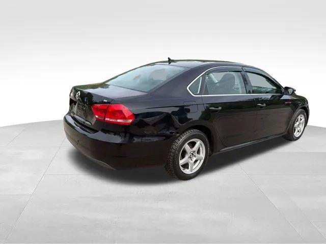 2012 Volkswagen Passat 2.5L SE