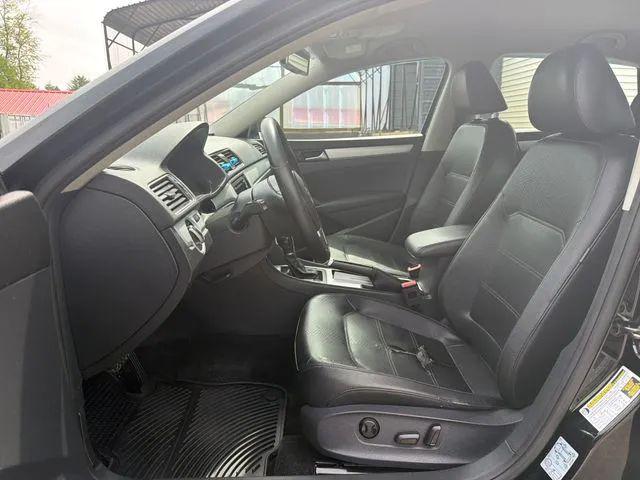 2012 Volkswagen Passat 2.5L SE