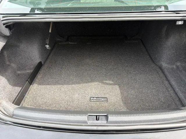 2012 Volkswagen Passat 2.5L SE