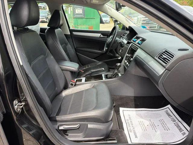 2012 Volkswagen Passat 2.5L SE