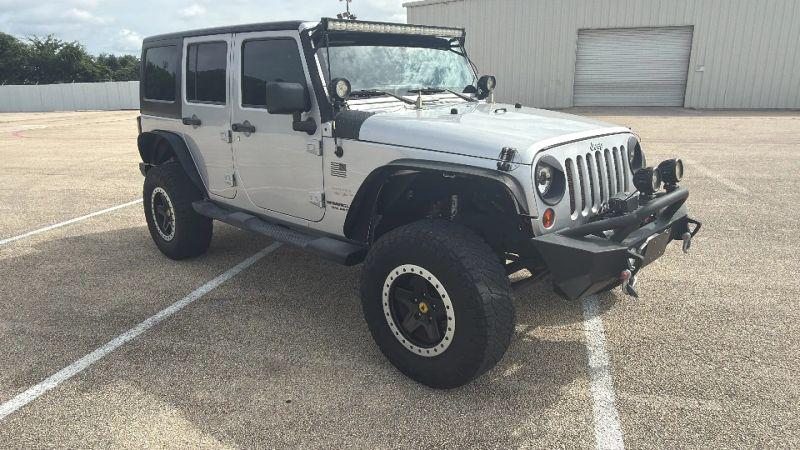 2012 Jeep Wrangler Unlimited Sahara