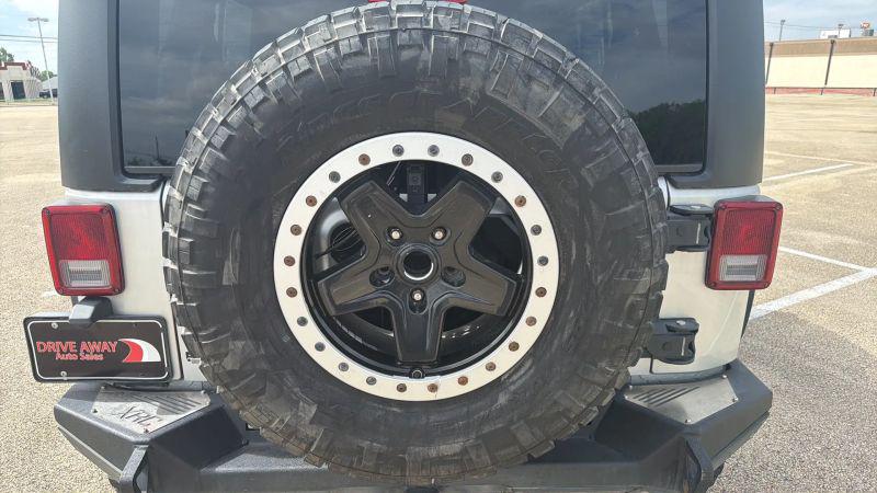 2012 Jeep Wrangler Unlimited Sahara