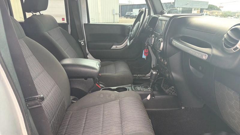 2012 Jeep Wrangler Unlimited Sahara