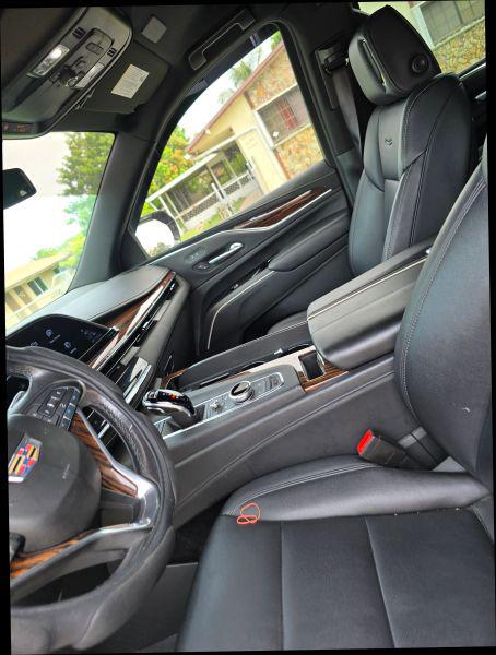 2021 Cadillac Escalade ESV 4WD Luxury