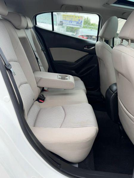 2015 Mazda Mazda3 i Touring