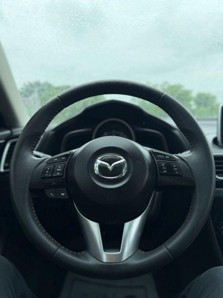 2015 Mazda Mazda3 i Touring