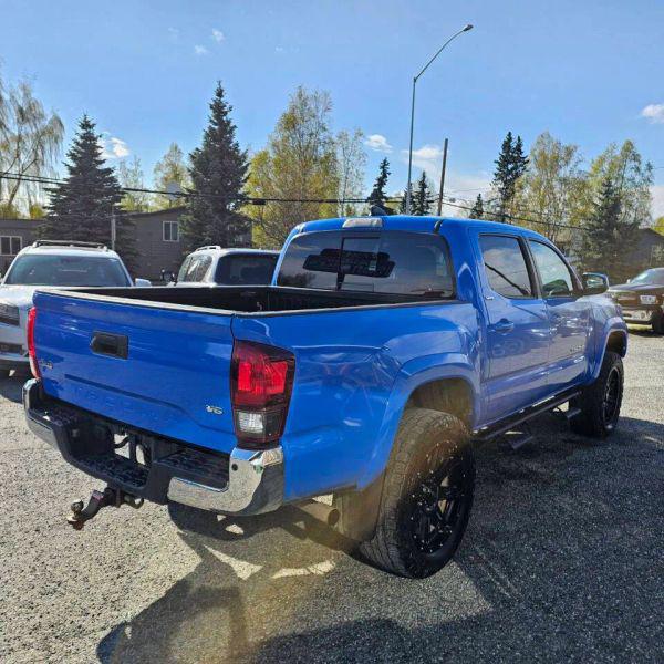 2020 Toyota Tacoma SR5 V6