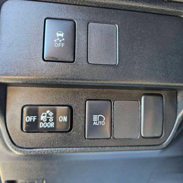 2020 Toyota Tacoma SR5 V6