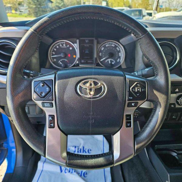 2020 Toyota Tacoma SR5 V6