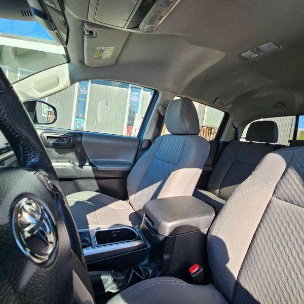 2020 Toyota Tacoma SR5 V6