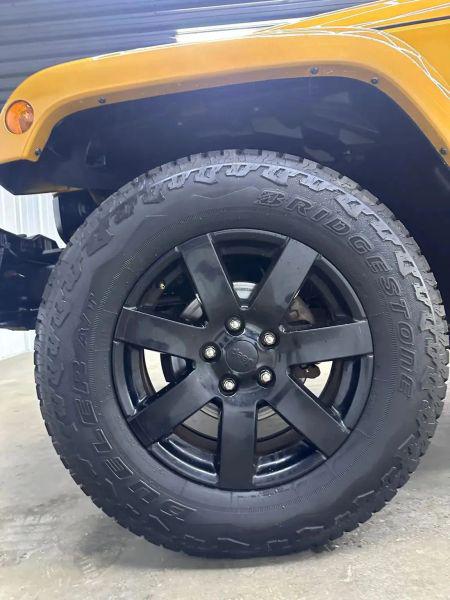 2014 Jeep Wrangler Unlimited Altitude