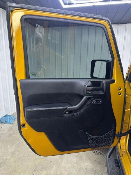 2014 Jeep Wrangler Unlimited Altitude