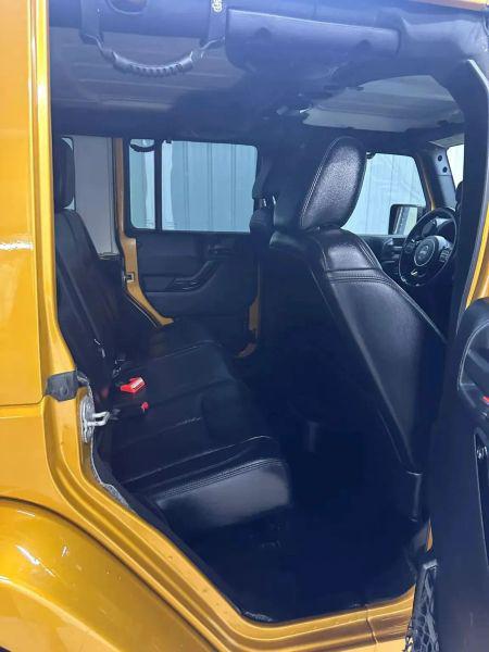 2014 Jeep Wrangler Unlimited Altitude