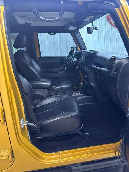 2014 Jeep Wrangler Unlimited Altitude