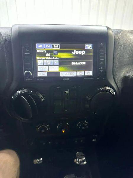 2014 Jeep Wrangler Unlimited Altitude