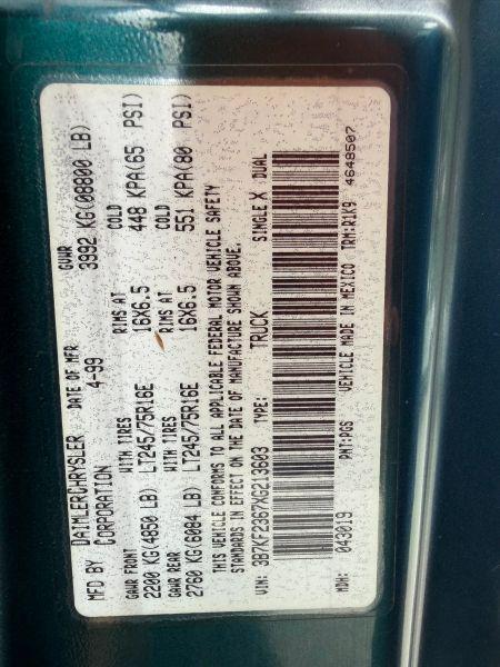 1999 Dodge Ram 2500 Base