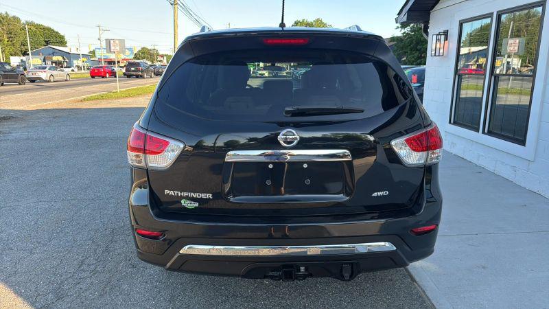 2015 Nissan Pathfinder S
