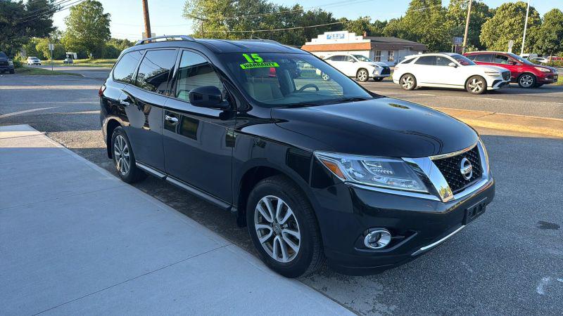 2015 Nissan Pathfinder S