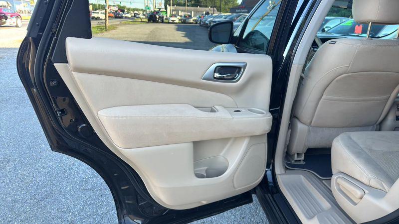 2015 Nissan Pathfinder S