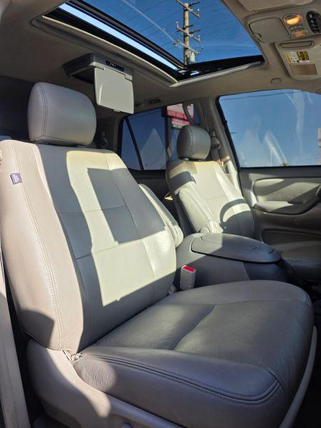 2007 Toyota Sequoia SR5 V8