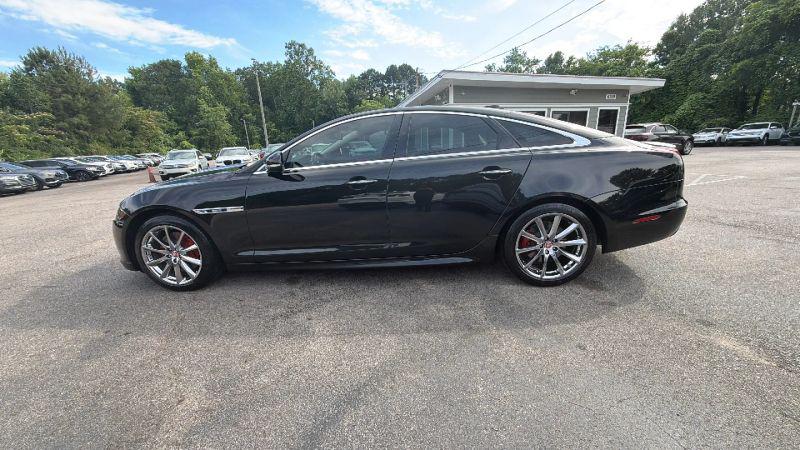 2017 Jaguar XJ R-Sport
