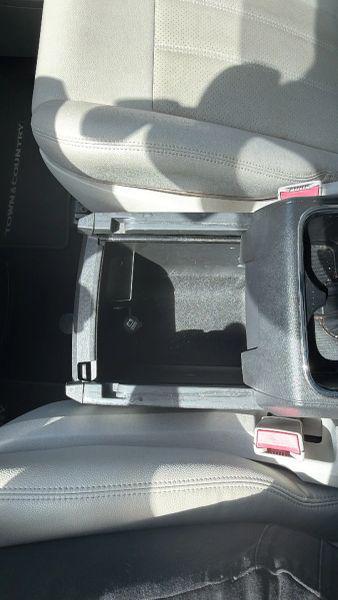 2010 Chrysler Town & Country Touring Plus