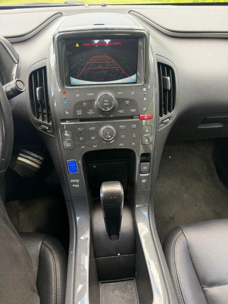 2012 Chevrolet Volt Base