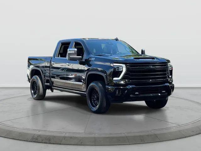 2024 Chevrolet Silverado 2500HD 4WD Crew Cab Standard Bed High Country for sale in Amityville, NY