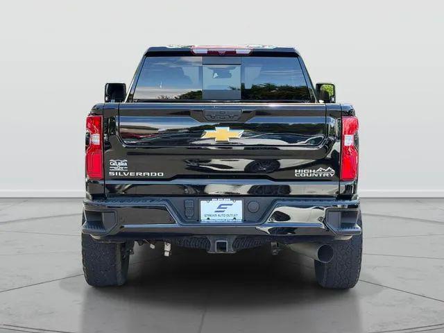 2024 Chevrolet Silverado 2500HD 4WD Crew Cab Standard Bed High Country