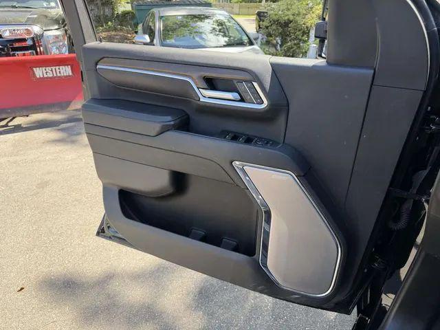 2024 Chevrolet Silverado 2500HD 4WD Crew Cab Standard Bed High Country