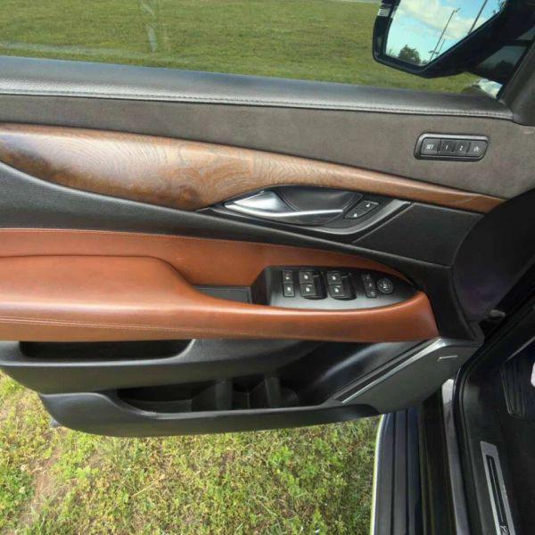 2018 Cadillac Escalade Luxury