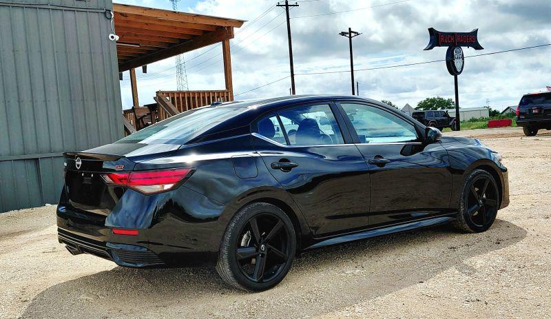 2024 Nissan Sentra SR Xtronic CVT